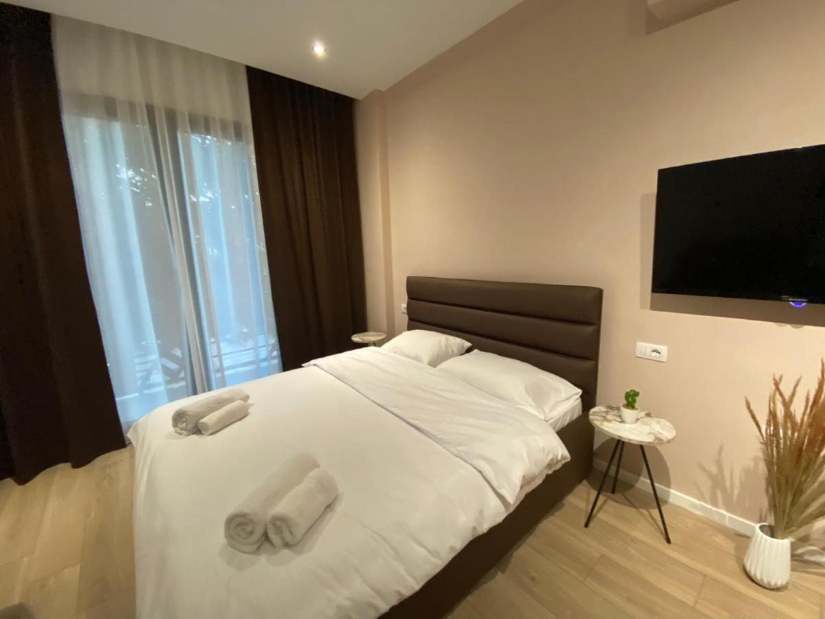 Brand New Apts Located At The City'S Main Square-100 Mbs Wifi Durrës Eksteriør bilde
